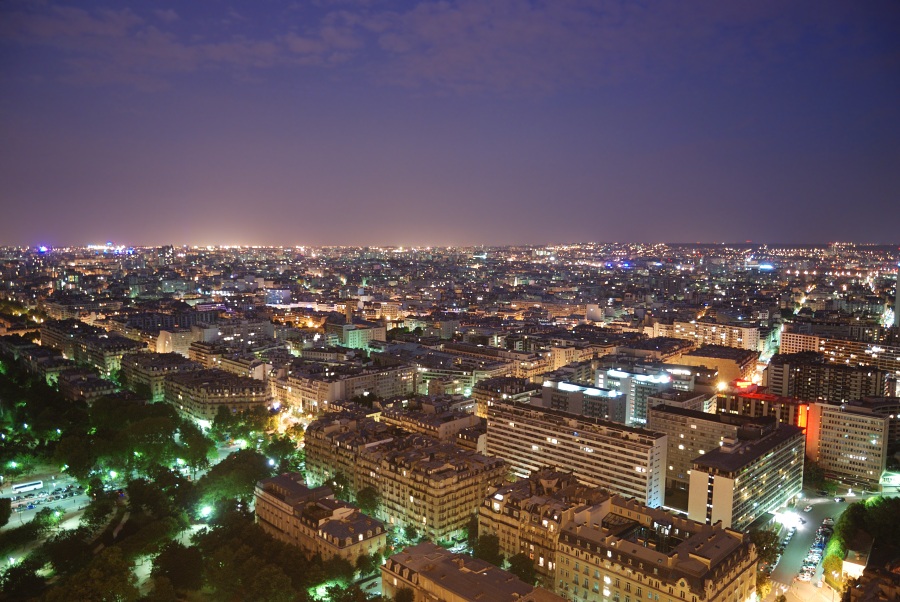 La vue nocturne de Paris