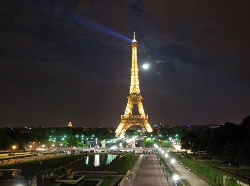 Le clair de la lune sur la dominante de Paris